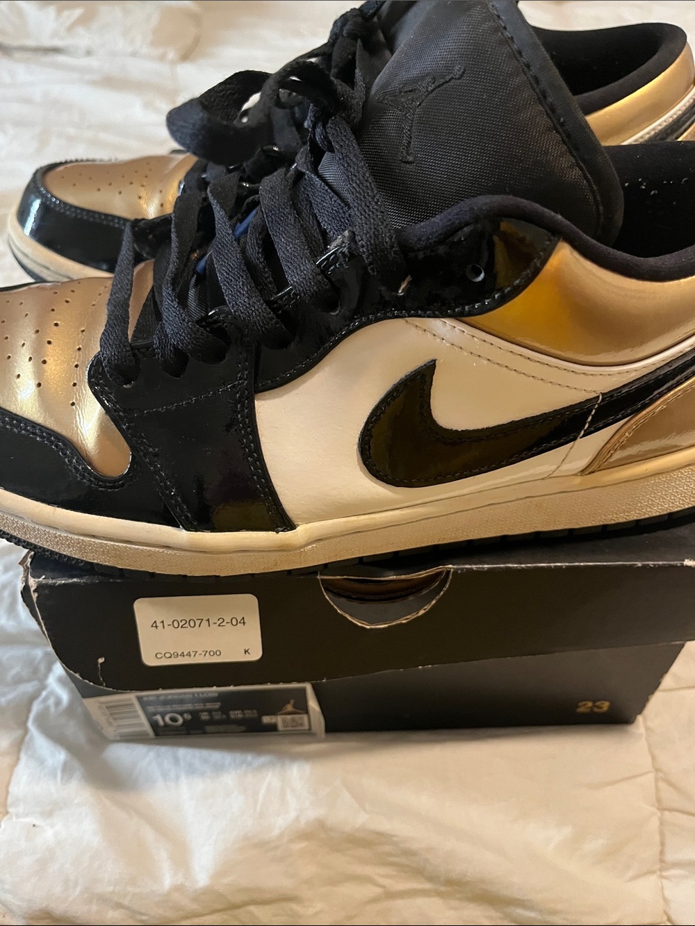Nike Air Jordan 1 Low - Black, Gold & White (box included)